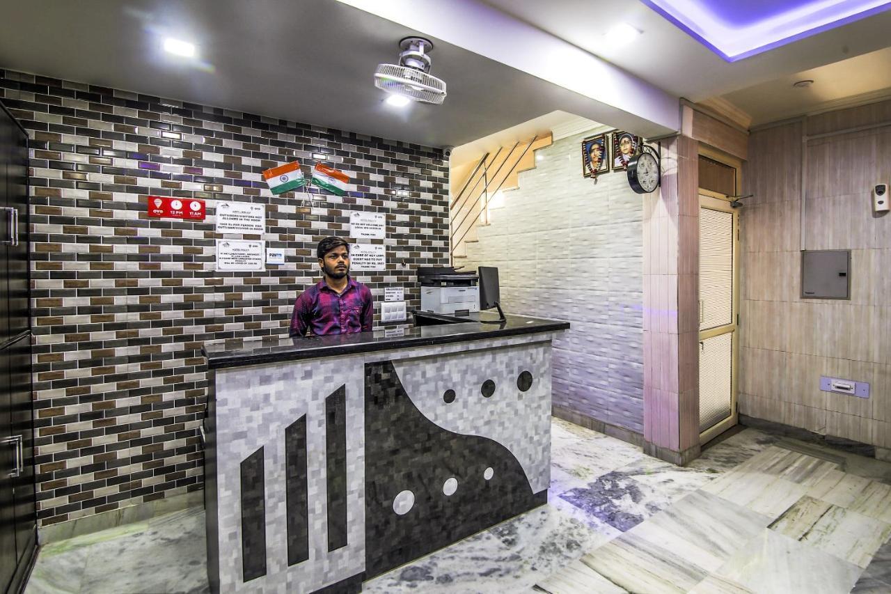 Hotel Oyo 8888 Riga Hs Deluxe Agra  Exterior foto